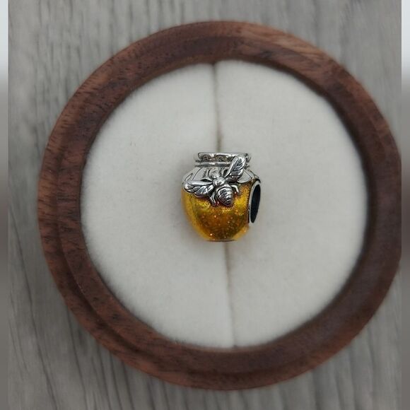 925 Sterling Silver Honey Pot Bumble Bee Charm - Picture 4 of 8